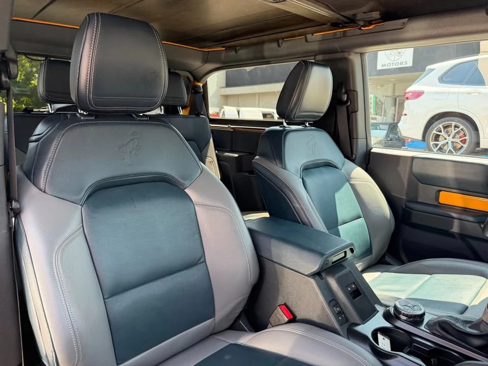 2022 Ford Bronco 6th Gen - Image 19 of 20