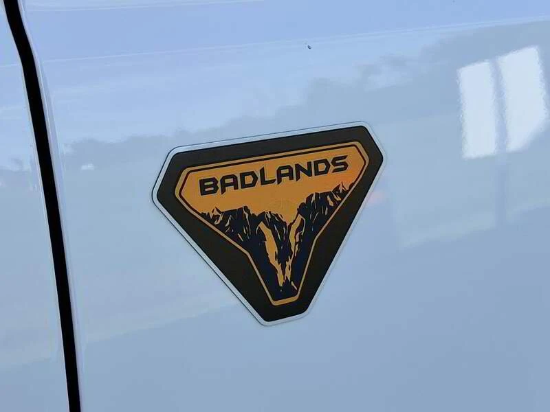 2022 Ford Bronco 6th Gen - Image 20 of 20