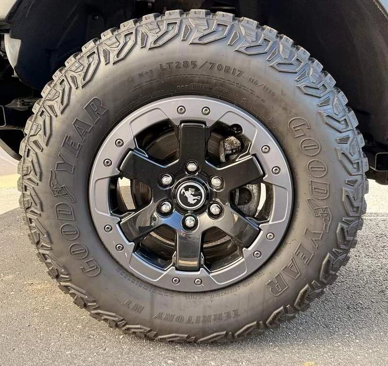 2022 Ford Bronco 6th Gen - Image 8 of 20