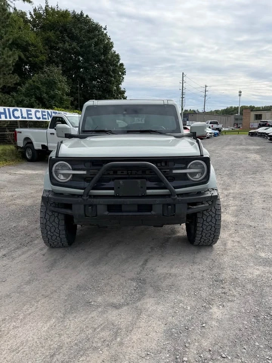 2022 Ford Bronco 6th Gen - Image 2 of 16