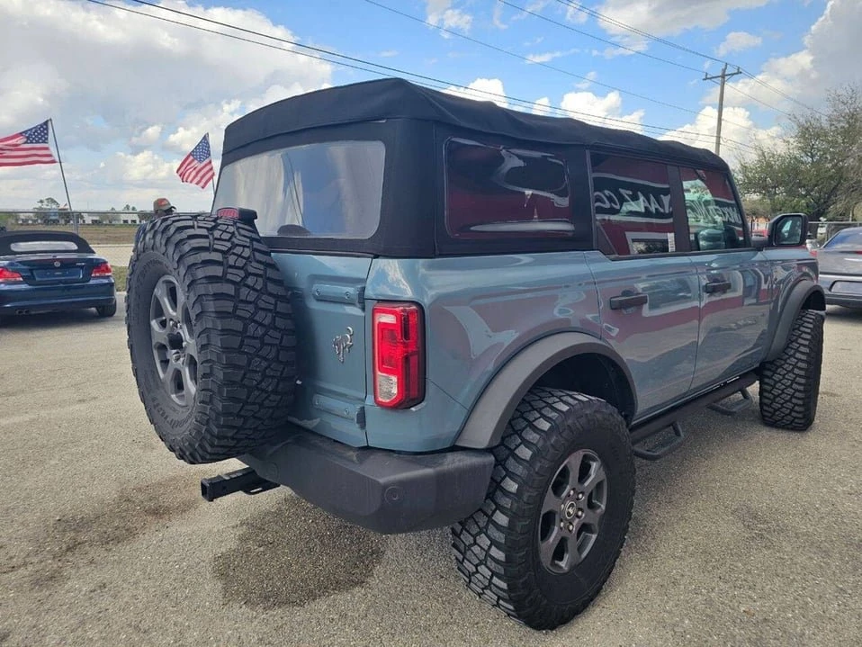 2022 Ford Bronco 6th Gen - Image 5 of 14