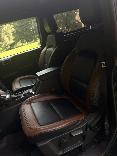 2022 Ford Bronco 6th Gen - Image 9 of 13