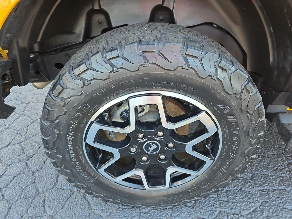 2022 Ford Bronco 6th Gen - Image 17 of 29