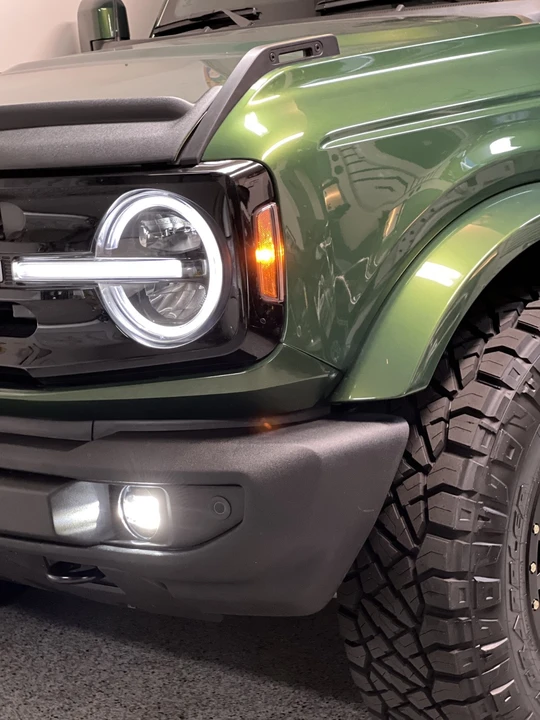2022 Ford Bronco 6th Gen - Image 4 of 16