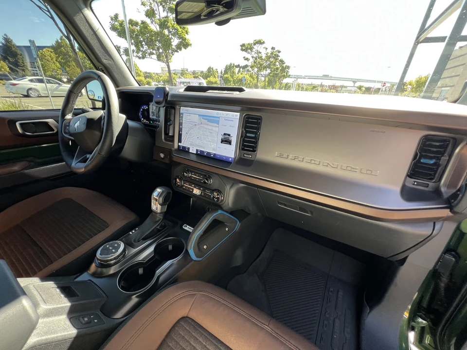 2022 Ford Bronco 6th Gen - Image 7 of 16