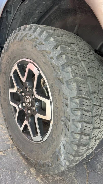 2022 Ford Bronco 6th Gen - Image 4 of 12