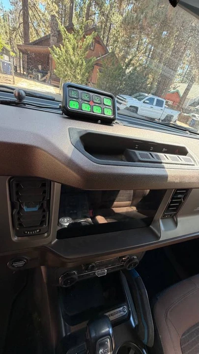 2022 Ford Bronco 6th Gen - Image 8 of 12