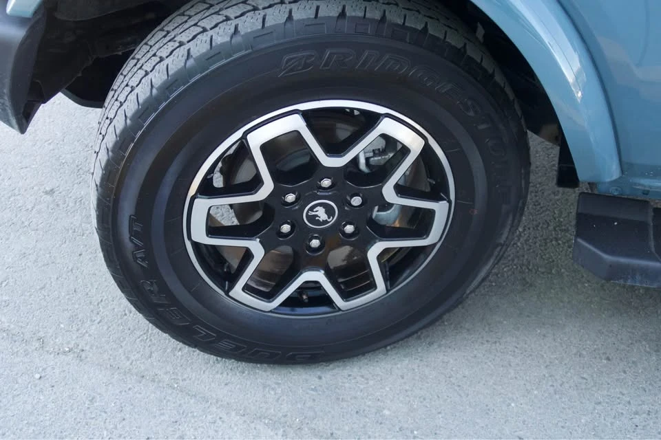 2022 Ford Bronco 6th Gen - Image 4 of 14
