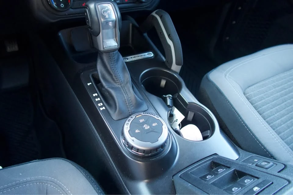 2022 Ford Bronco 6th Gen - Image 13 of 14