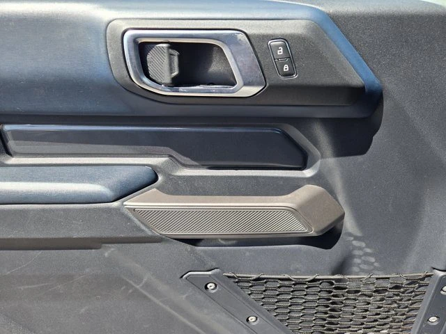 2022 Ford Bronco 6th Gen - Image 20 of 20