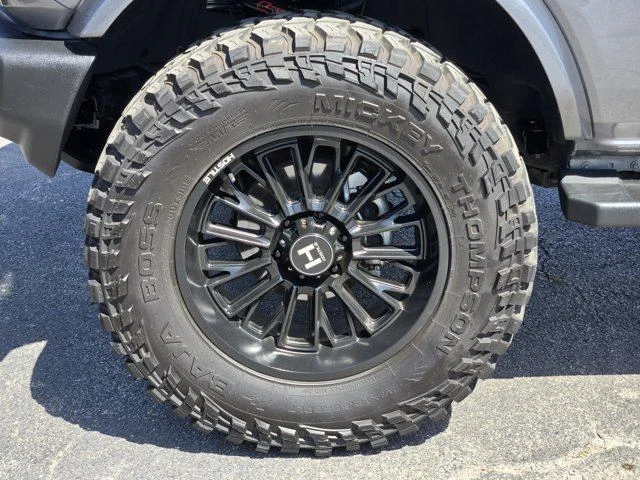 2022 Ford Bronco 6th Gen - Image 9 of 20
