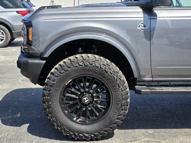 2022 Ford Bronco 6th Gen - Image 8 of 20