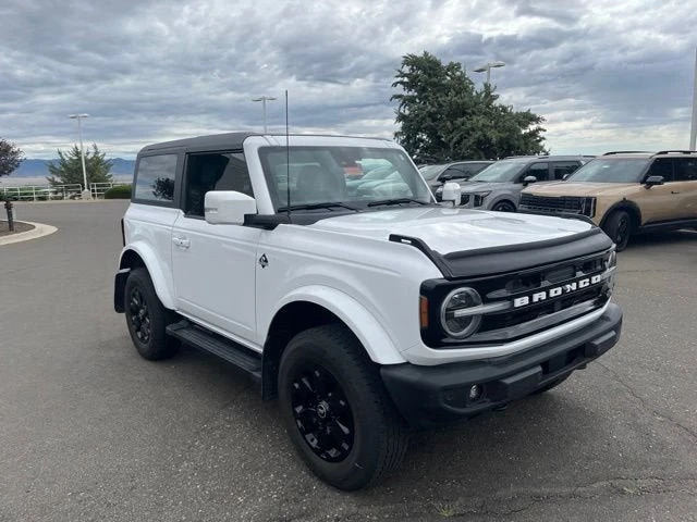 2022 Ford Bronco 6th Gen - Image 4 of 18
