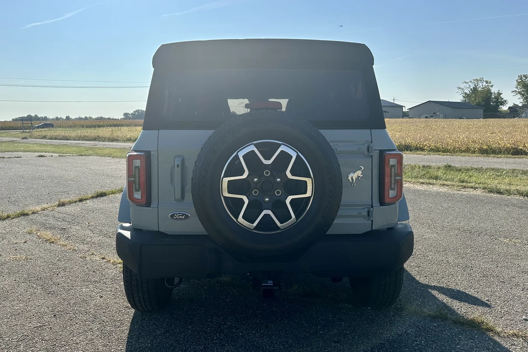 2022 Ford Bronco 6th Gen - Image 11 of 31
