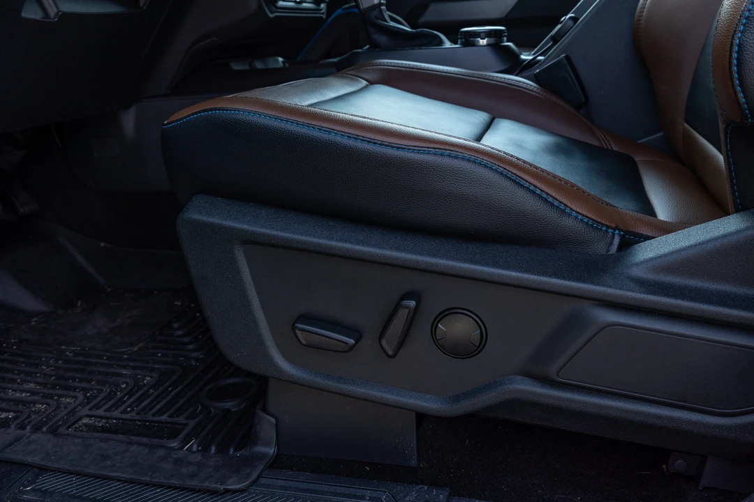 2022 Ford Bronco 6th Gen - Image 26 of 31