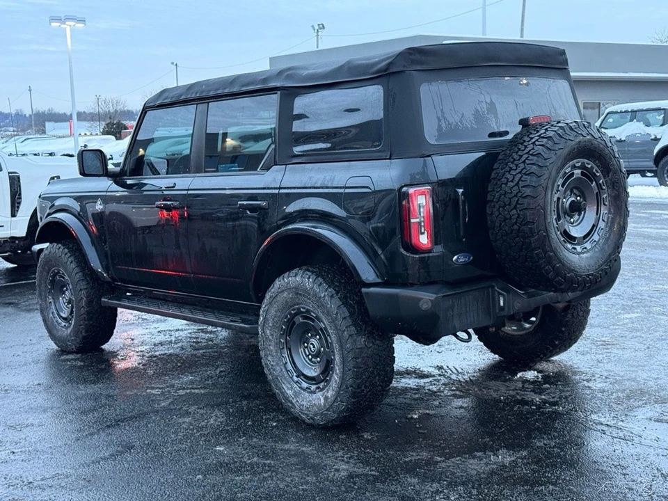 2022 Ford Bronco 6th Gen - Image 5 of 12