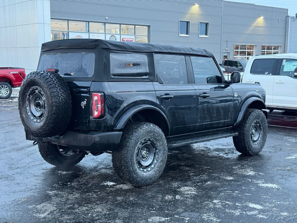 2022 Ford Bronco 6th Gen - Image 3 of 12