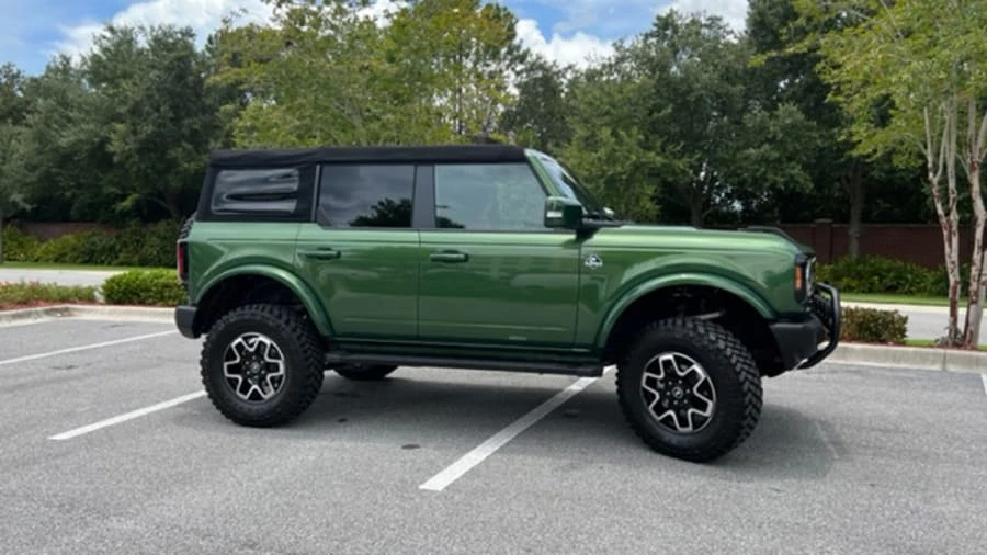 2022 Ford Bronco 6th Gen - Image 2 of 24