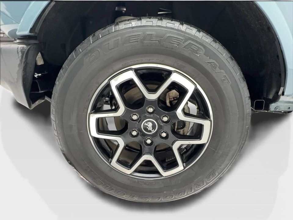 2022 Ford Bronco 6th Gen - Image 12 of 31
