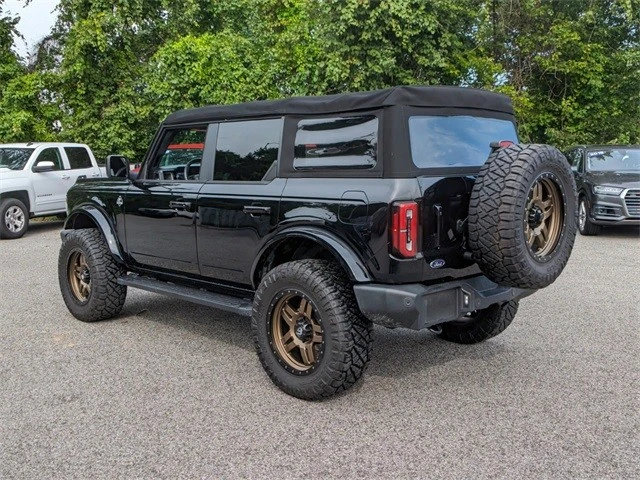 2022 Ford Bronco 6th Gen - Image 6 of 12
