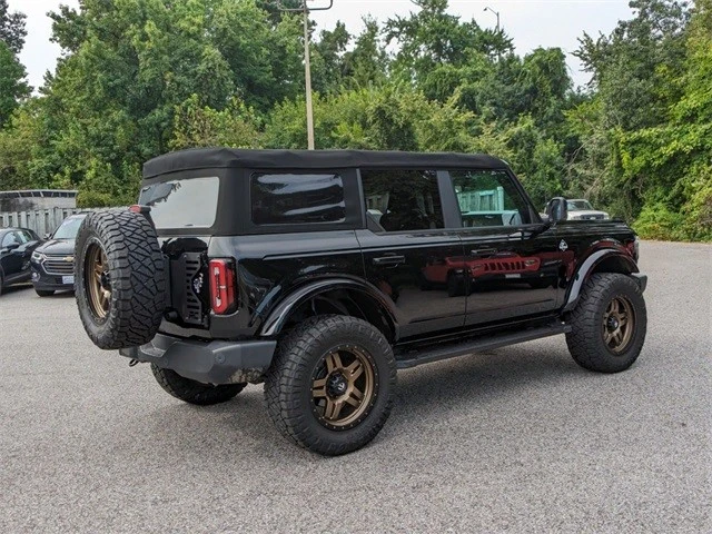 2022 Ford Bronco 6th Gen - Image 9 of 21
