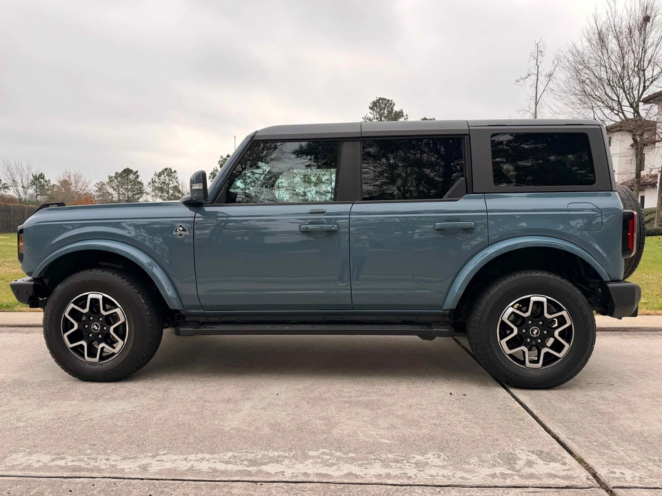 2022 Ford Bronco 6th Gen - Image 12 of 31