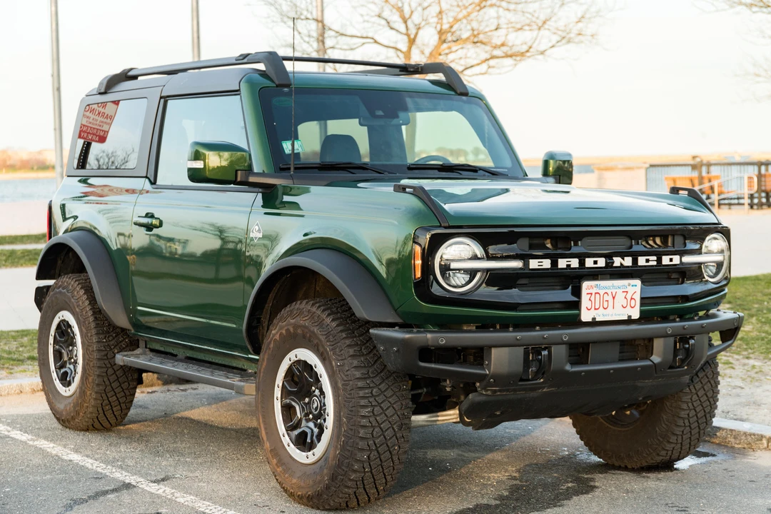 2022 Ford Bronco 6th Gen - Image 8 of 31