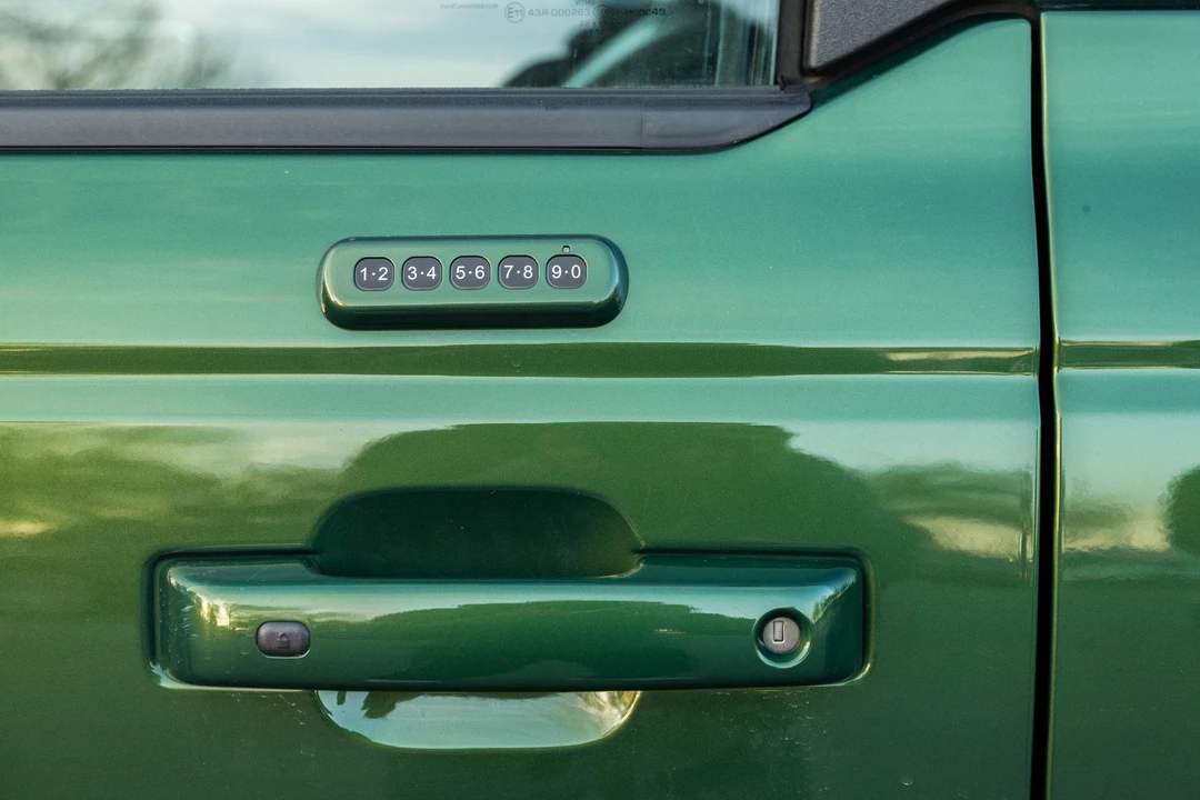 2022 Ford Bronco 6th Gen - Image 24 of 31