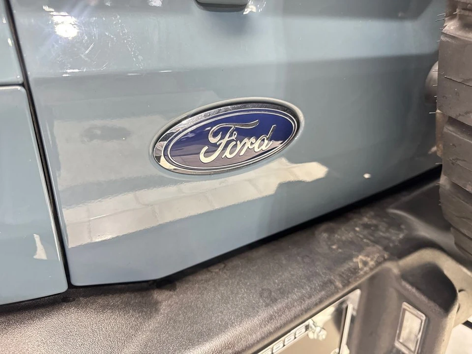 2022 Ford Bronco 6th Gen - Image 21 of 31