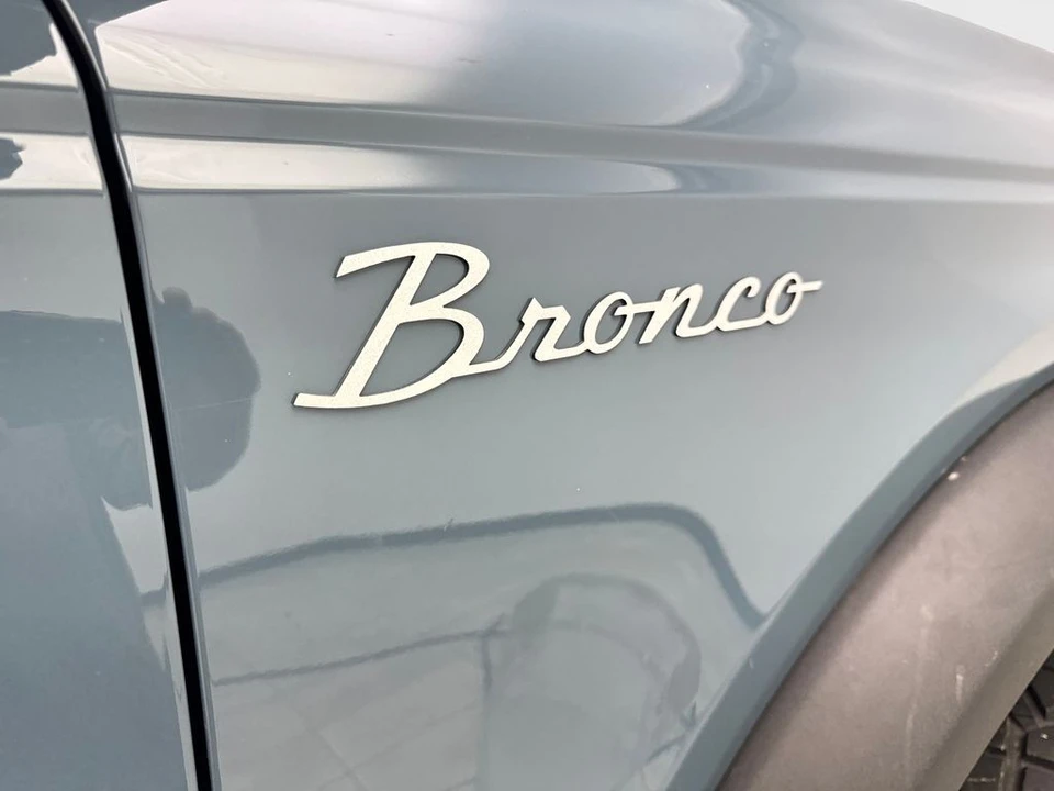 2022 Ford Bronco 6th Gen - Image 24 of 31