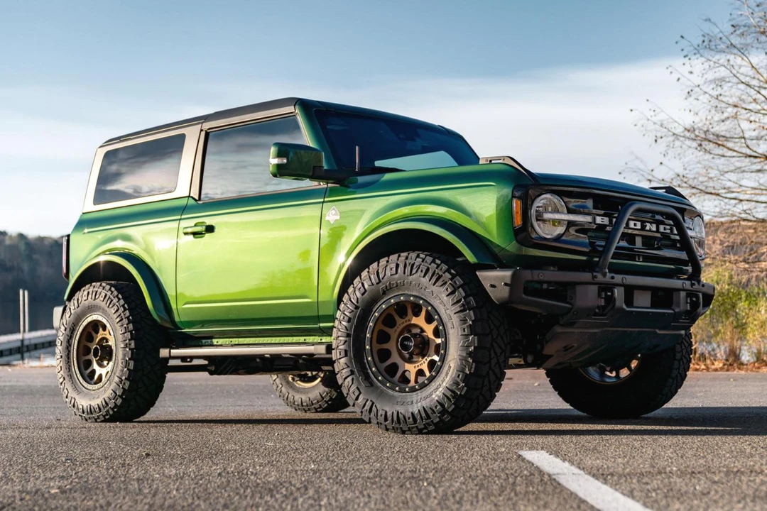2022 Ford Bronco 6th Gen - Image 3 of 31