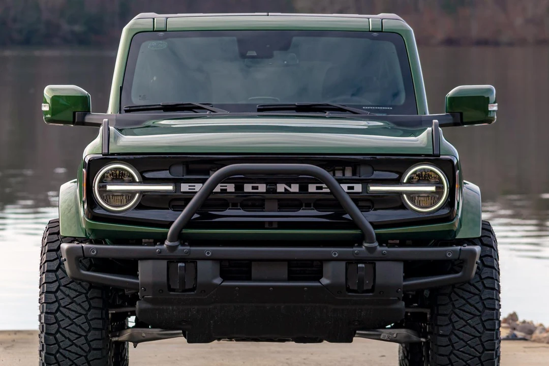 2022 Ford Bronco 6th Gen - Image 2 of 31