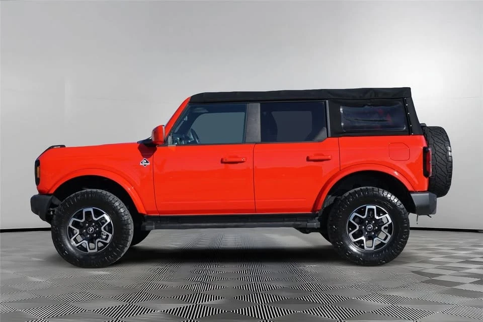 2022 Ford Bronco 6th Gen - Image 7 of 10