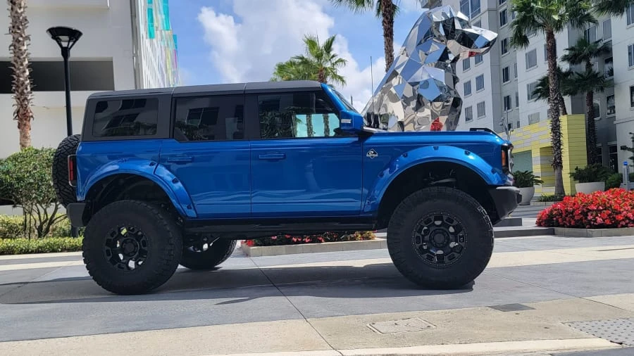 2022 Ford Bronco 6th Gen - Image 2 of 31