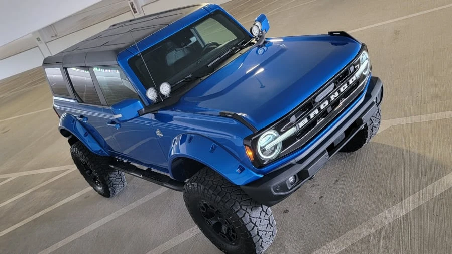 2022 Ford Bronco 6th Gen - Image 17 of 31