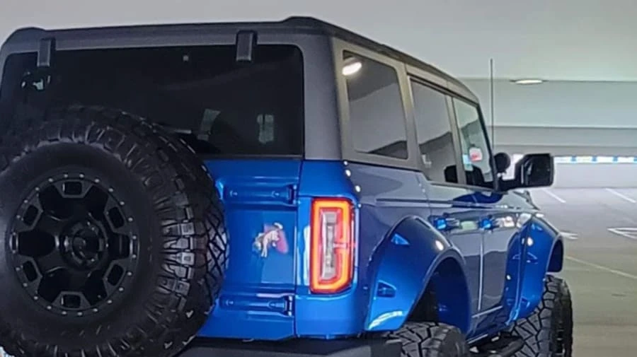 2022 Ford Bronco 6th Gen - Image 24 of 31