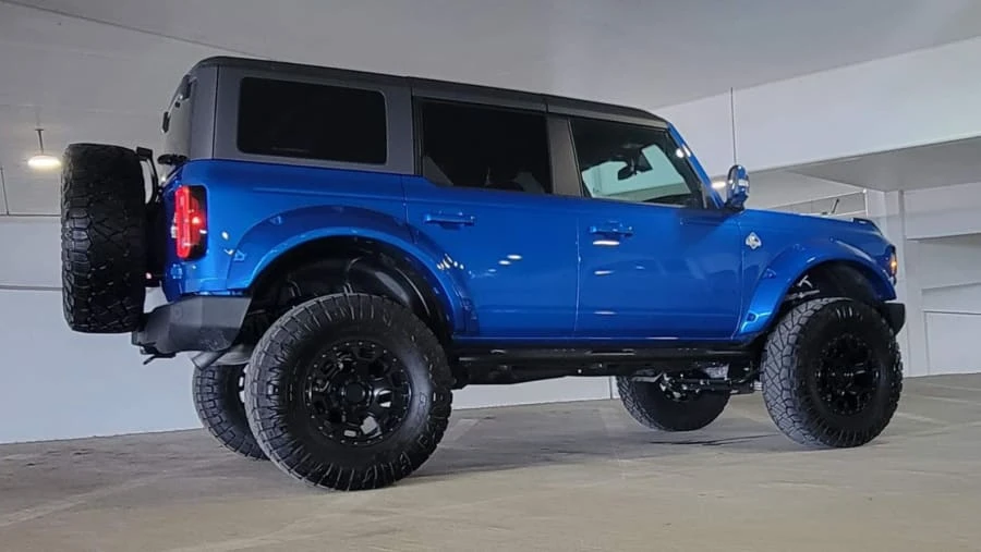 2022 Ford Bronco 6th Gen - Image 27 of 31