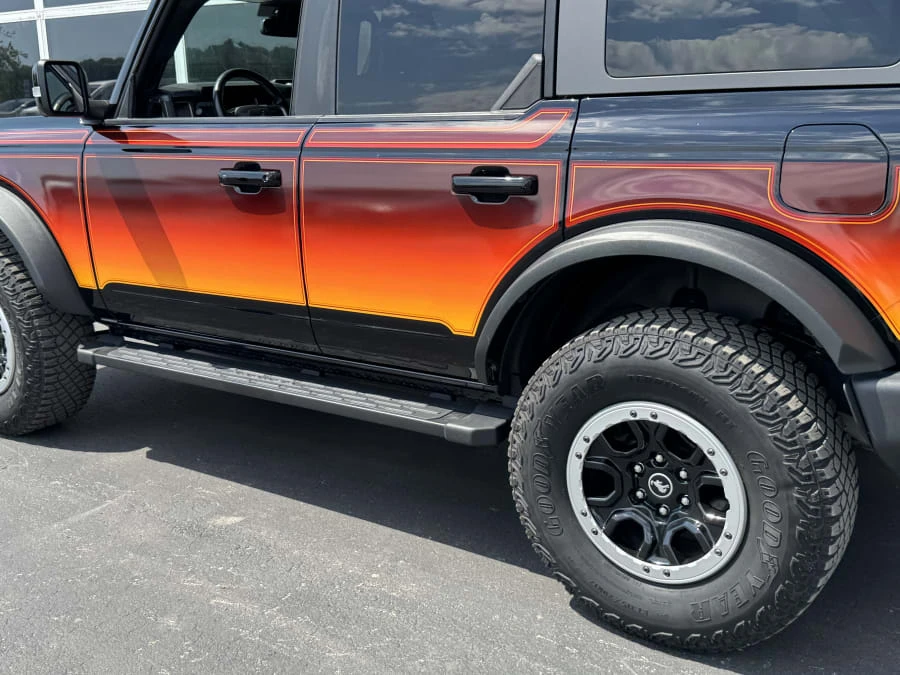 2022 Ford Bronco 6th Gen - Image 4 of 10