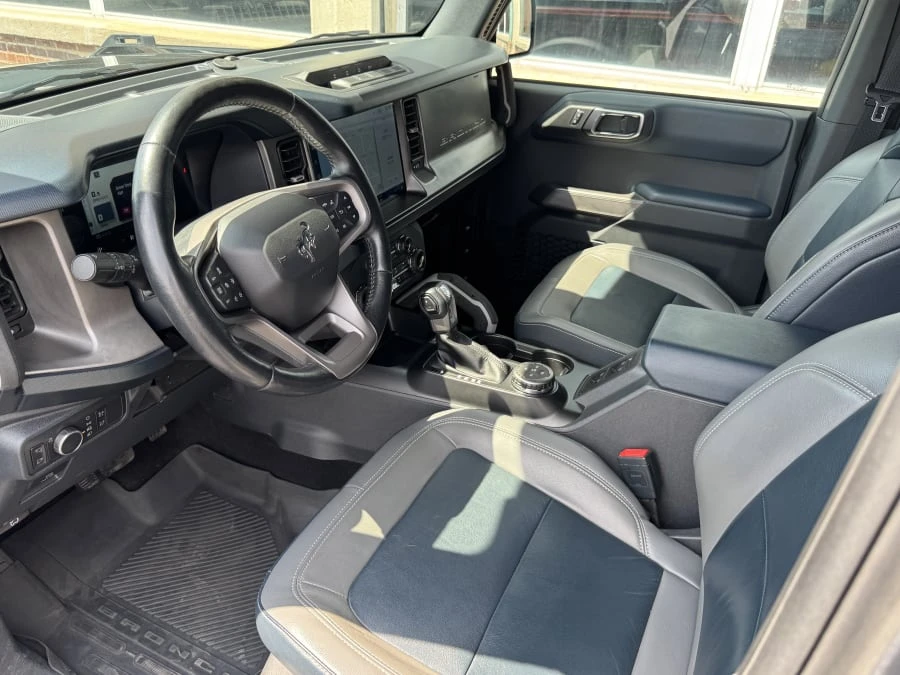 2022 Ford Bronco 6th Gen - Image 5 of 10
