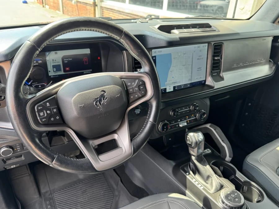 2022 Ford Bronco 6th Gen - Image 8 of 10