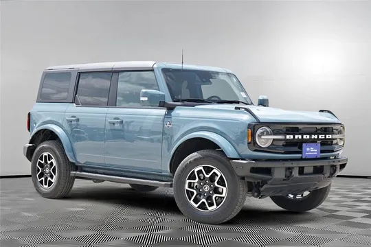 2022 Ford Bronco Outer Banks