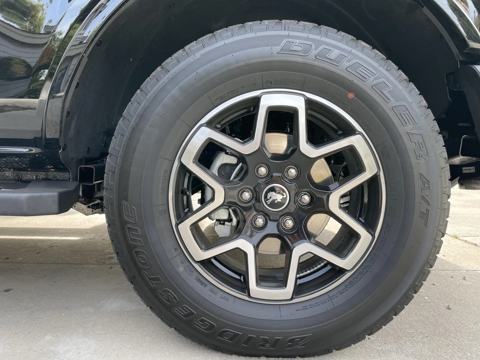 2022 Ford Bronco 6th Gen - Image 29 of 31