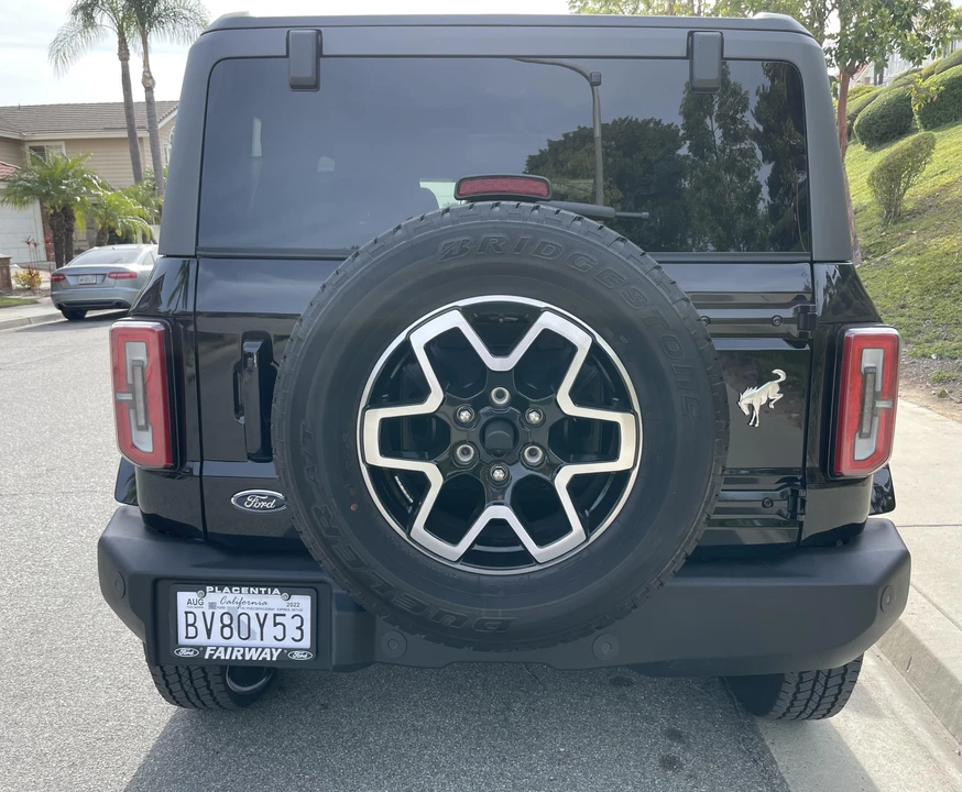 2022 Ford Bronco 6th Gen - Image 9 of 31