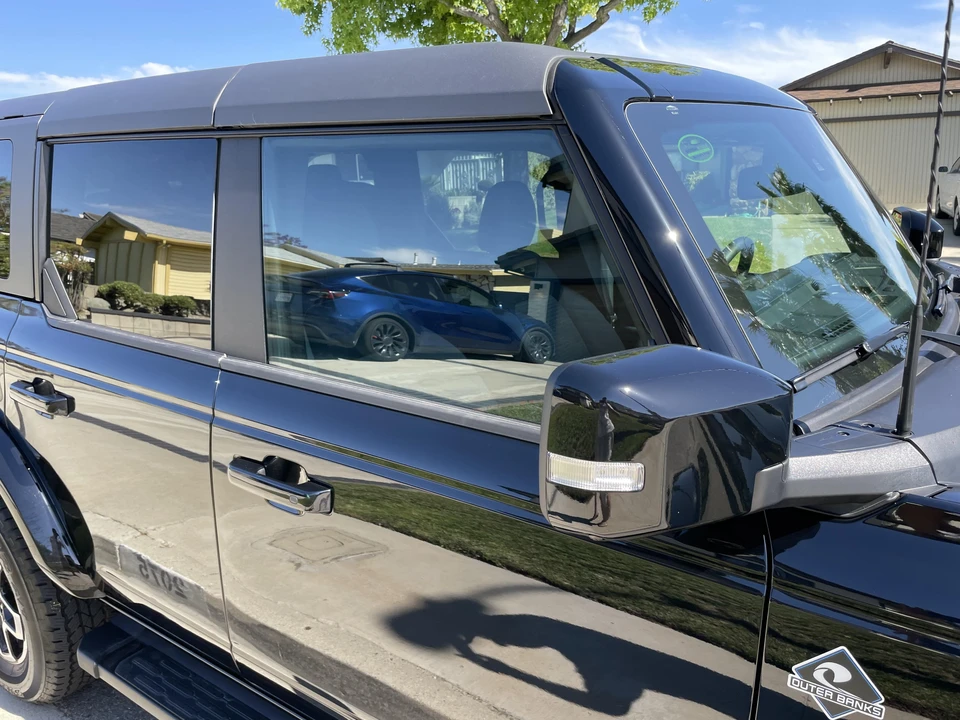 2022 Ford Bronco 6th Gen - Image 25 of 31