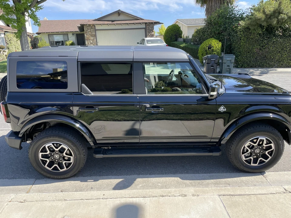 2022 Ford Bronco 6th Gen - Image 10 of 31