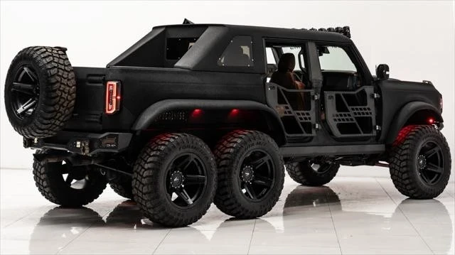 2022 Ford Bronco 6th Gen - Image 4 of 21