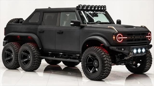 2022 Ford Bronco 6th Gen - Image 8 of 21