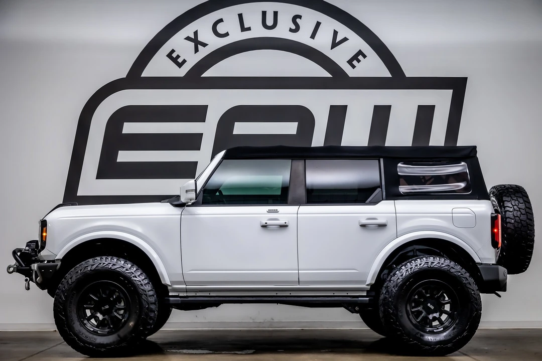 2022 Ford Bronco 6th Gen - Image 6 of 12
