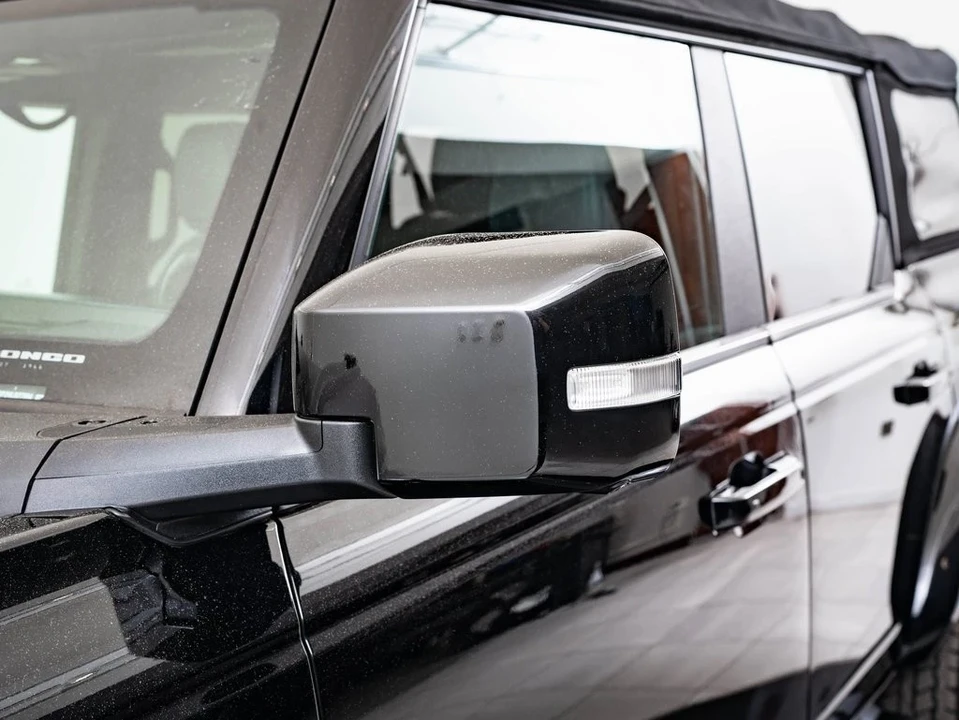 2022 Ford Bronco 6th Gen - Image 15 of 21