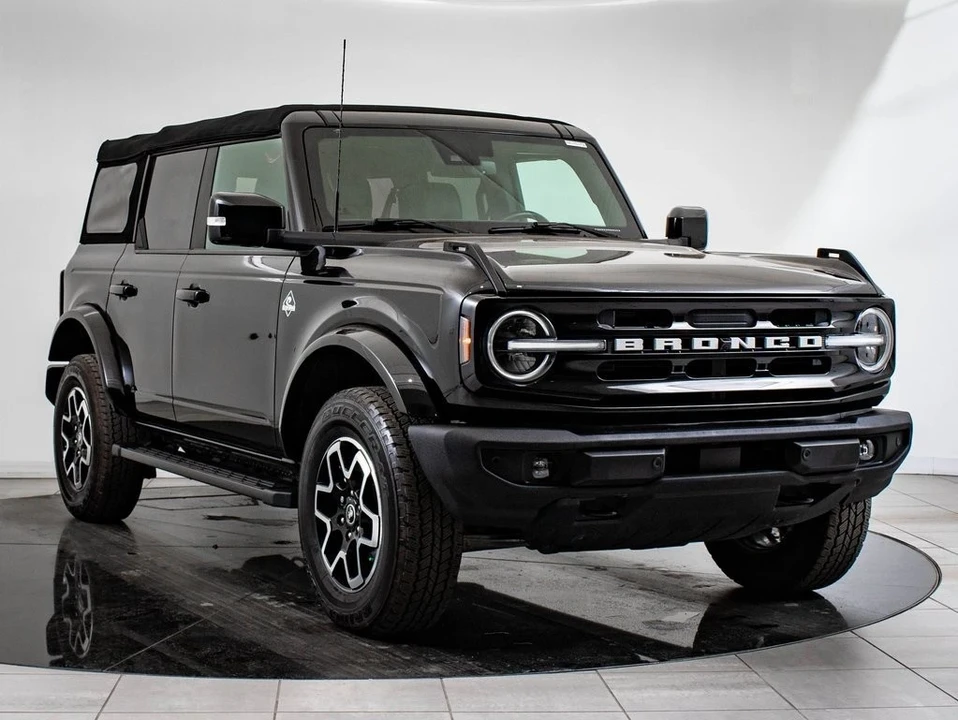 2022 Ford Bronco 6th Gen - Image 12 of 21
